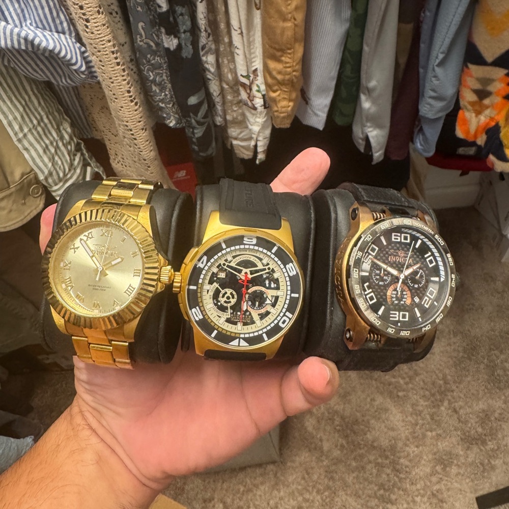 Men’s Invicta 42 mm Gold and Black Watch Trio
